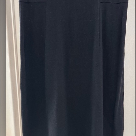 Theory Elegant Black Cap Sleeve Dress Size 8 - Picture 3 of 8